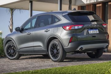 Vista Exterior del Nueva Kuga Híbrida